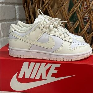 Nike Off-White Low-Top Sneakers